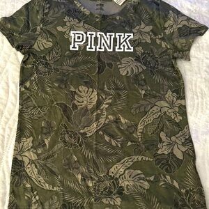 NWT Women’s Pink by Victoria’s Secret T Shirt Army Green Size Large